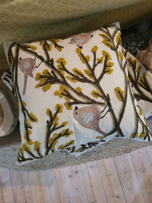 Kuddfodral (fågel)
