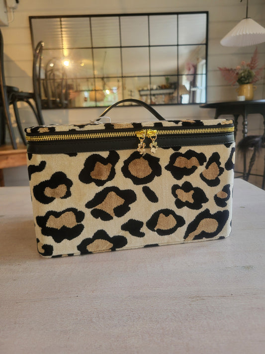 Makeup bag (leopard)