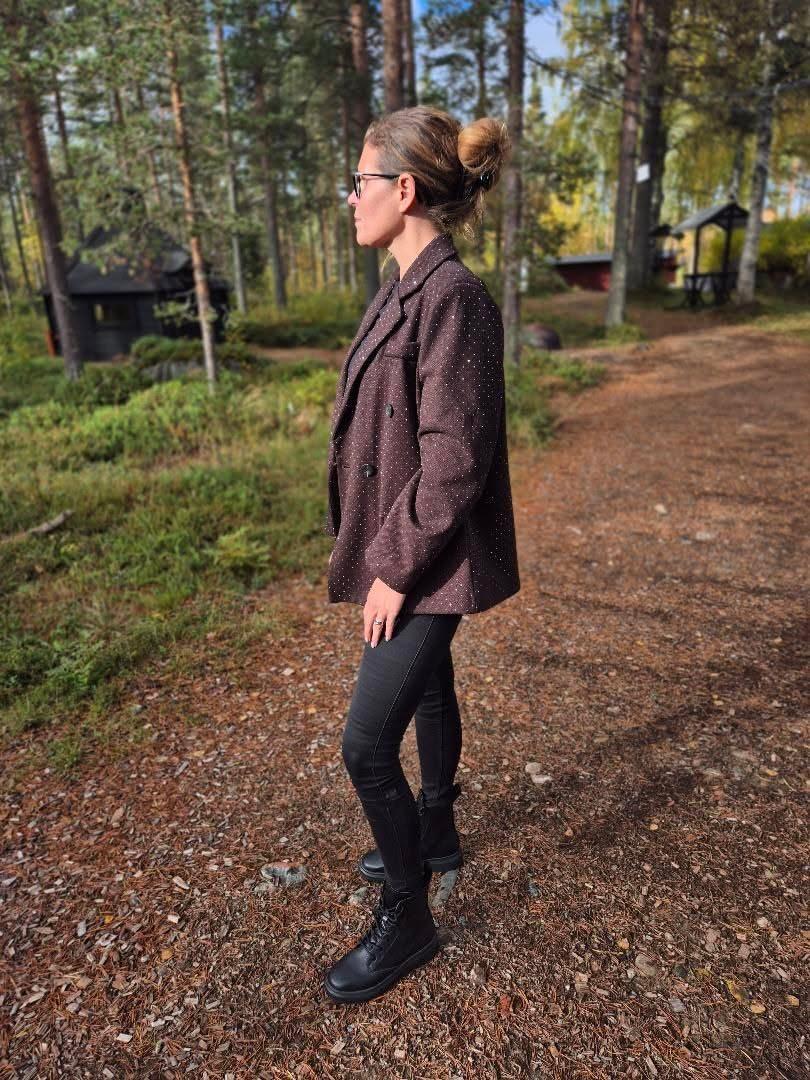 Kavaj Brun